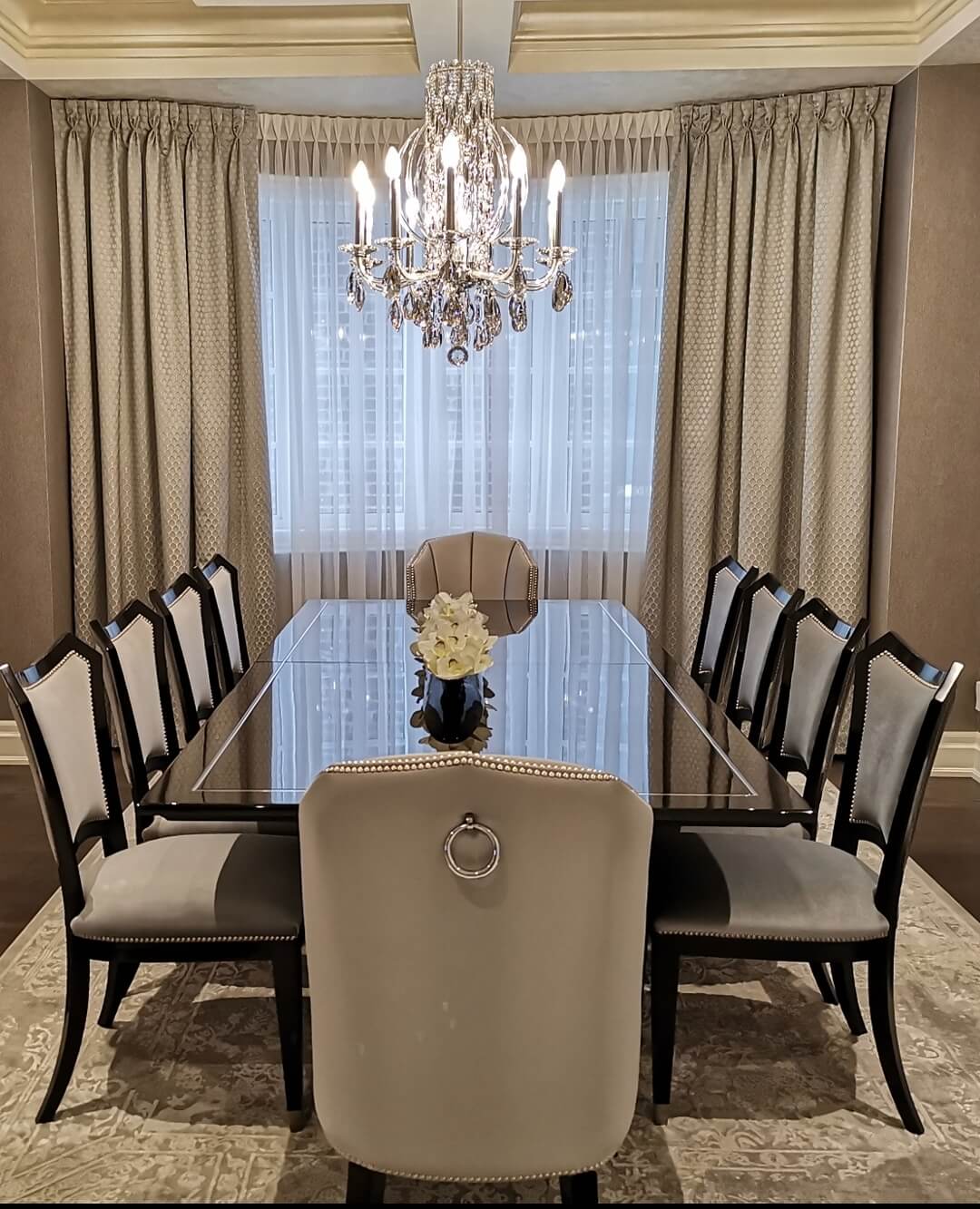 dinning table and chandelier display