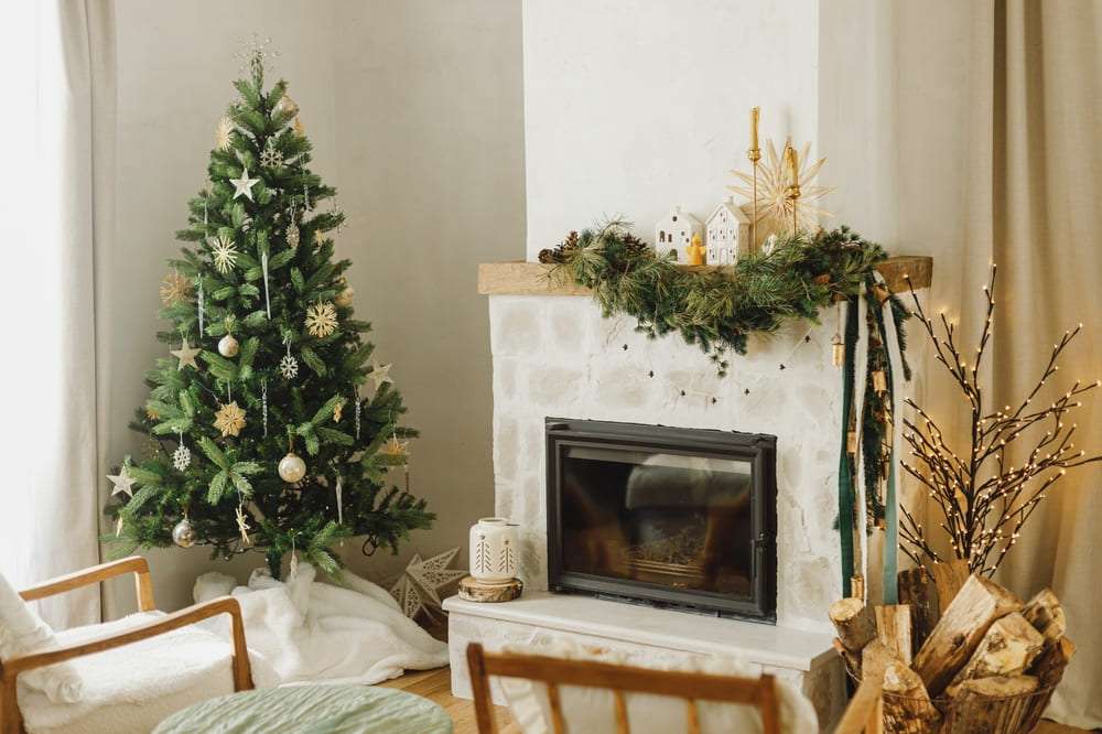 Festive Glam: Modern Holiday Decor Ideas for Christmas and Beyond